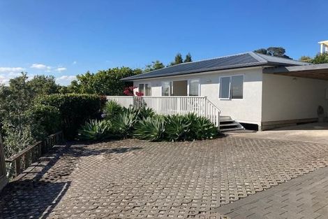 Photo of property in 109 Bleakhouse Road, Mellons Bay, Auckland, 2014