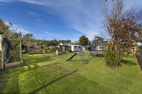 Photo of property in 16 Falstaff Street, Stratford, 4332