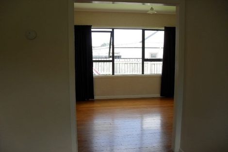 Photo of property in 493b Devonport Road, Tauranga South, Tauranga, 3112