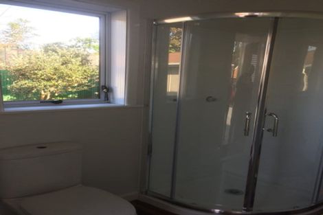 Photo of property in 1 Waterfront Road, Mangere Bridge, Auckland, 2022