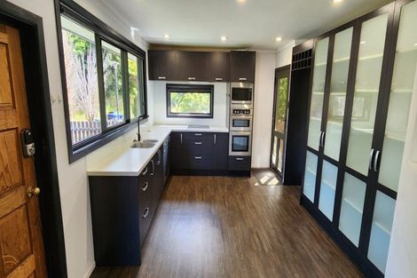 Photo of property in 57 Awanui Street, Merrilands, New Plymouth, 4312