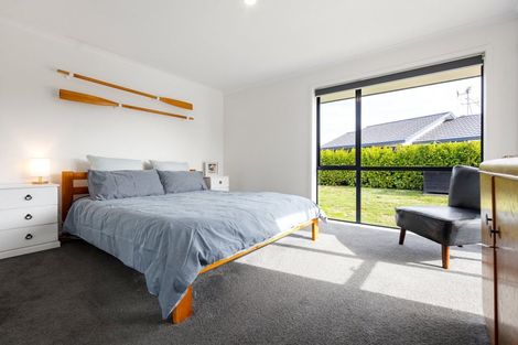 Photo of property in 13 Bellona Place, Flagstaff, Hamilton, 3210