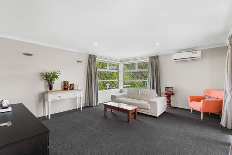 Photo of property in 35 Cridland Place, Halswell, Christchurch, 8025