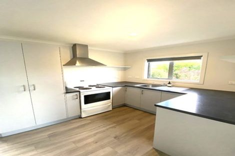 Photo of property in 23 Hampton Hill Road, Tawa, Wellington, 5028