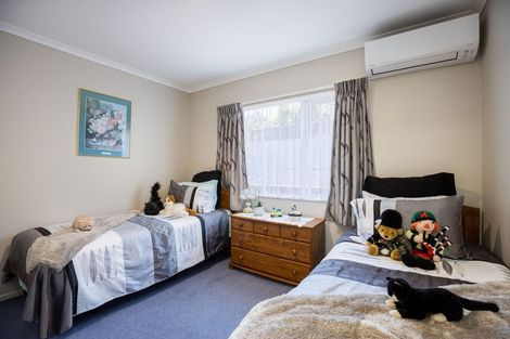 Photo of property in 130 Frankley Road, Frankleigh Park, New Plymouth, 4310