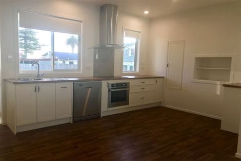 Photo of property in 28 Victoria Road, Mount Maunganui, 3116