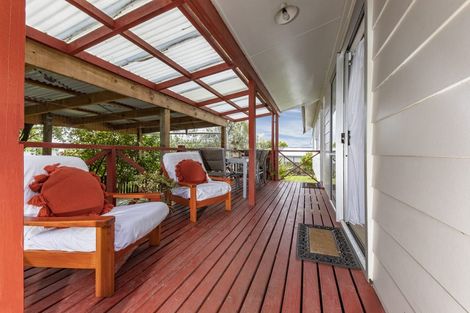 Photo of property in 1/79 Flanshaw Road, Te Atatu South, Auckland, 0610