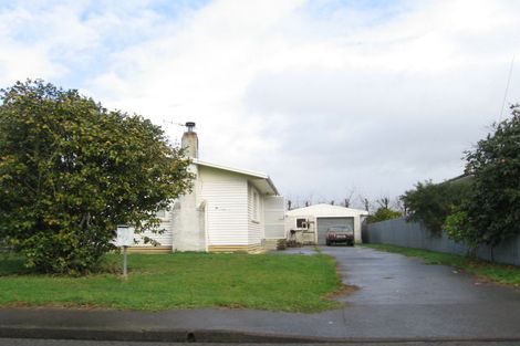 Photo of property in 422 Huia Street, Camberley, Hastings, 4120