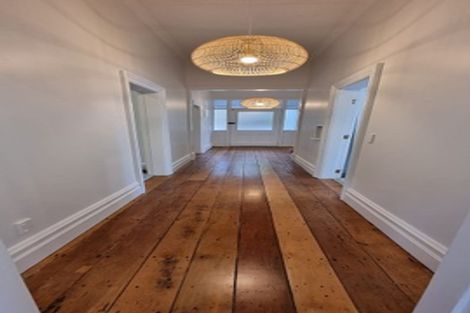 Photo of property in 131 Kelburn Parade, Kelburn, Wellington, 6012