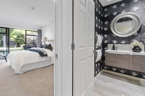 Photo of property in 1b Malvina Place, Bucklands Beach, Auckland, 2014