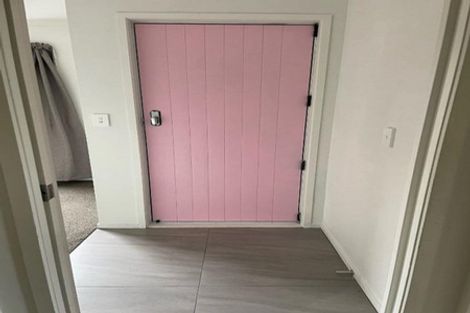 Photo of property in 12d Cameron Road, Hamilton East, Hamilton, 3216