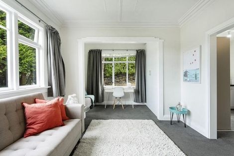 Photo of property in 14 Thomson Street, Lookout Point, Dunedin, 9011