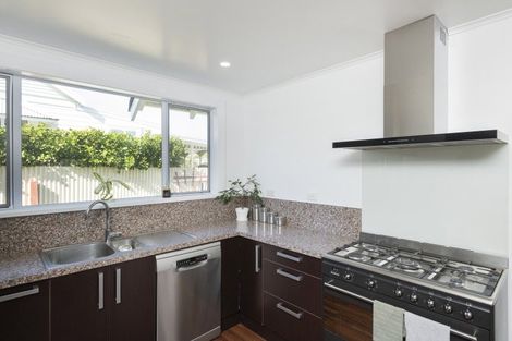 Photo of property in 145 Rutene Road, Kaiti, Gisborne, 4010