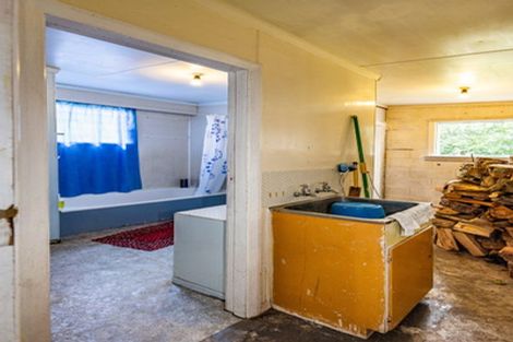 Photo of property in 15 Pitt Street, Raetihi, 4632