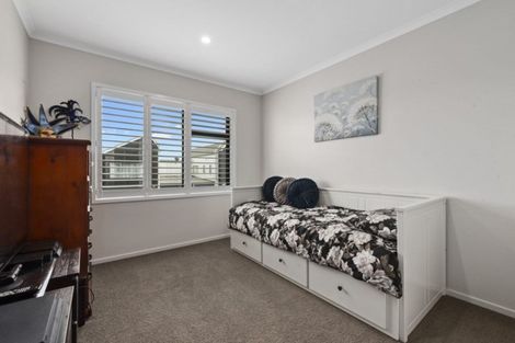 Photo of property in 8 Tuatua Road, Hobsonville, Auckland, 0616