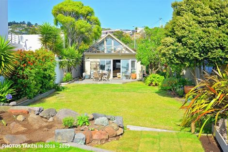 Photo of property in 129 Main Road, Redcliffs, Christchurch, 8081
