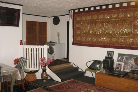 Photo of property in 17 Marne Grove, Waitangirua, Porirua, 5024