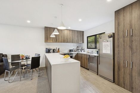 Photo of property in 21 Holystone Road, Whitby, Porirua, 5024