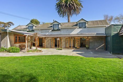 Photo of property in 3 State Highway 1, Otaki, 5512