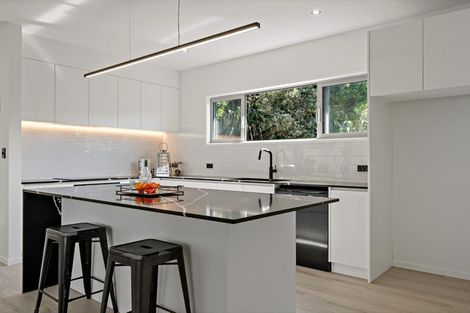 Photo of property in 120a Matipo Road, Te Atatu Peninsula, Auckland, 0610