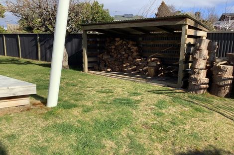 Photo of property in 9 Kowhai Road, Rainbow Point, Taupo, 3330