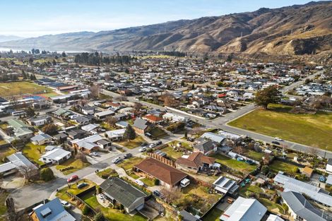 Photo of property in 60 Donegal Street, Cromwell, 9310