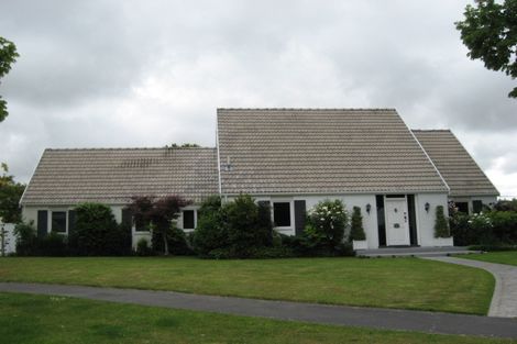 Photo of property in 3 Swithland Place Avonhead Christchurch City