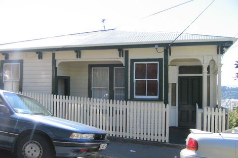 Photo of property in 70 Fairlie Terrace, Kelburn, Wellington, 6021