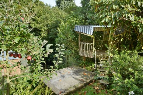 Photo of property in 12 Gorman Street, Macandrew Bay, Dunedin, 9014