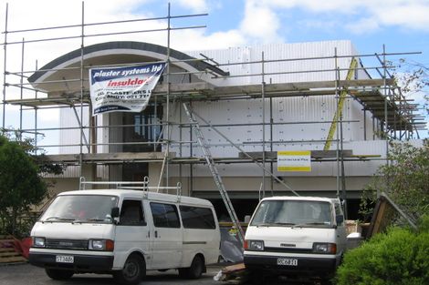 Photo of property in 13 Midway Avenue, Castor Bay, Auckland, 0620