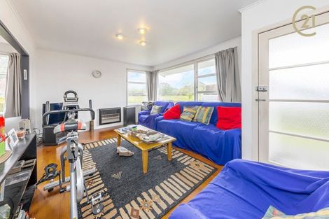 Photo of property in 65 Smiths Avenue, Papakura, 2110