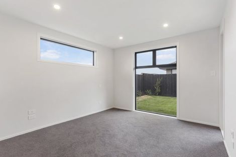 Photo of property in 10 Inch Crescent, Rangiora, 7400