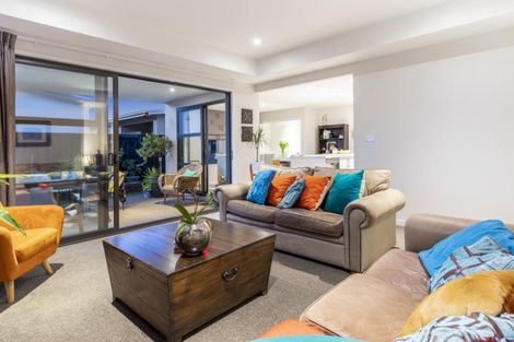 Photo of property in 14 Eden Crescent, Brookfield, Tauranga, 3110