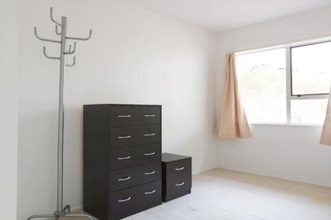 Photo of property in 1/54 Stapleford Crescent, Browns Bay, Auckland, 0630