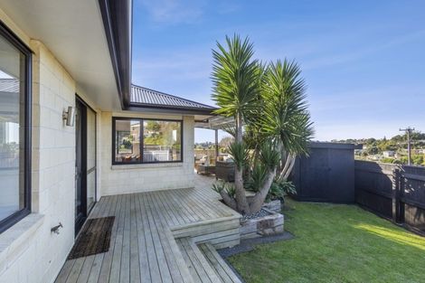 Photo of property in 176 Omata Road, Blagdon, New Plymouth, 4310