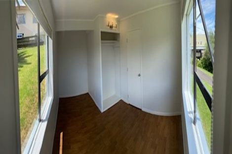 Photo of property in 8 Coroglen Avenue, Birkenhead, Auckland, 0626