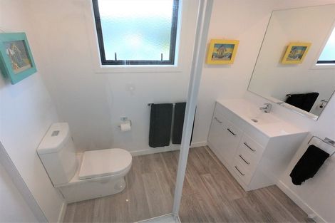 Photo of property in 9 Meenas Place, Cable Bay, 0420