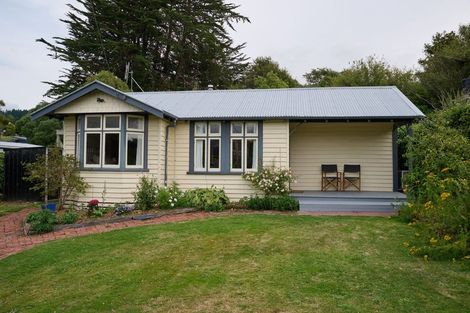 Photo of property in 35 Bay Road, Warrington, Waikouaiti, 9471