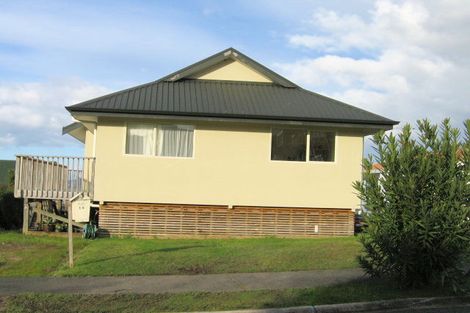 Photo of property in 14 Arohia Place, Snells Beach, 0920