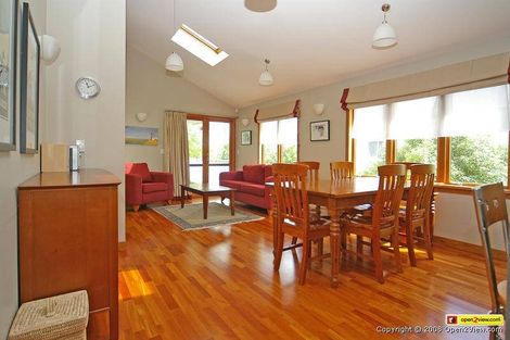 Photo of property in 365 Willis Street, Mount Cook, Wellington, 6011