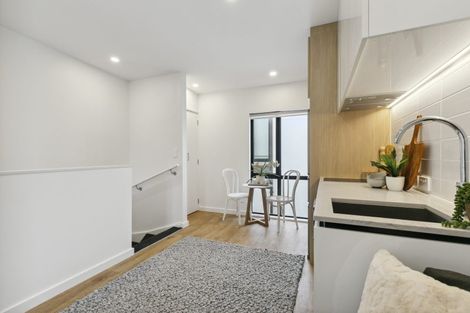 Photo of property in 17a Melton Road, Mount Wellington, Auckland, 1060