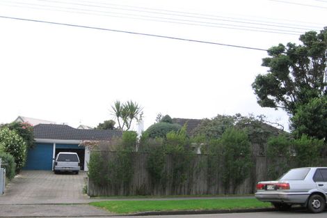 Photo of property in 61 Te Moana Road, Waikanae Beach, Waikanae, 5036