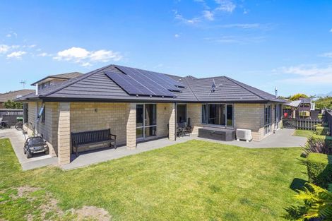 Photo of property in 42 Allison Crescent, Kaiapoi, 7630