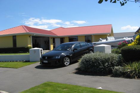 Photo of property in 9 Ridgewood Place, Shirley, Christchurch, 8061