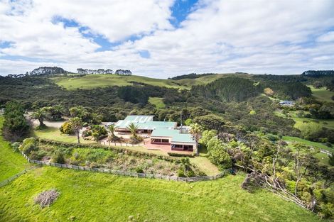 Photo of property in 187 Valley Road, Waimauku, 0881