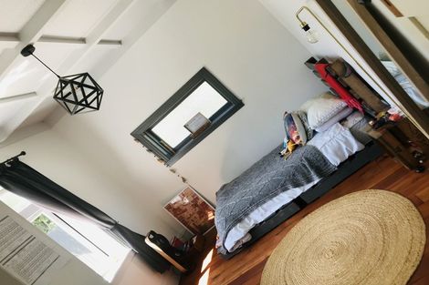 Photo of property in 15 Williams Street, Cambridge, 3434