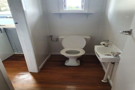 Photo of property in 56 Heath Street, St Andrews, Hamilton, 3200