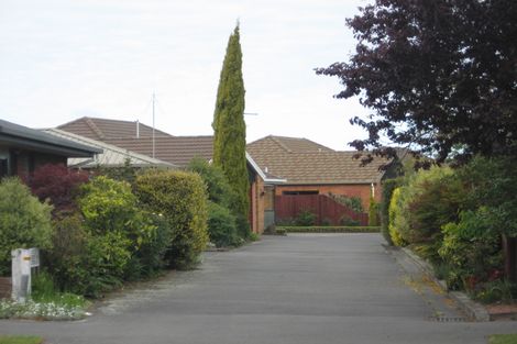 Photo of property in 3/32 Cotswold Avenue, Bishopdale, Christchurch, 8053
