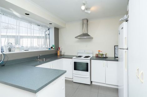 Photo of property in 20 Rosehill Place, Nawton, Hamilton, 3200