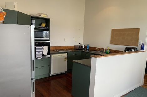 Photo of property in 45 Sutherland Road, Melrose, Wellington, 6023